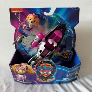 Paw Patrol, The Mighty Movie, Mighty Pups Jet with Lights, Sounds & Skye Figure